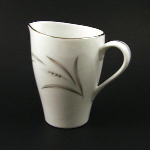 Mikasa Fine China Silver Wheat Creamer  5787
